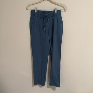 Lululemon turquoise 7/8 pants